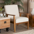 Sillón Moderno de Mediados de Siglo en Tela Bouclé Crema y Madera de Nogal Marrón
