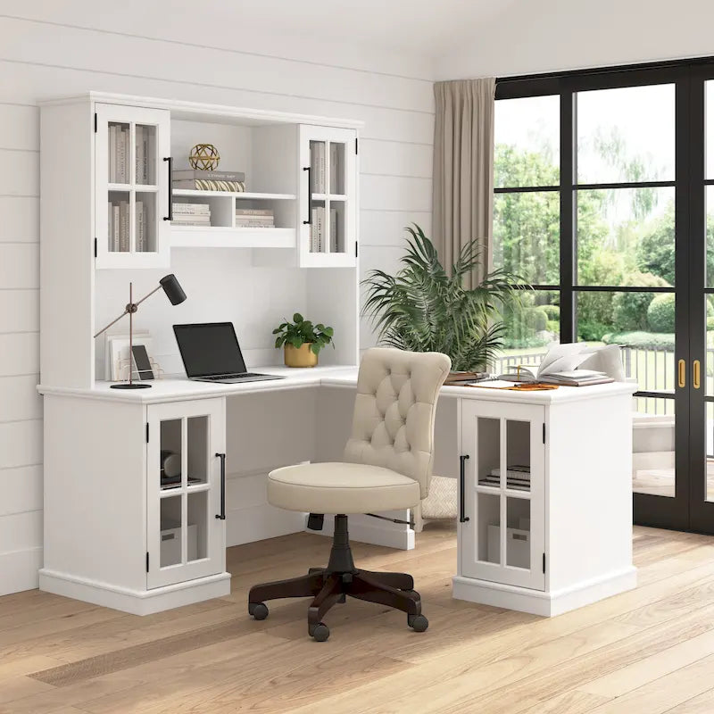 Bureau informatique 60W Westbrook avec meuble de rangement par Bush Furniture