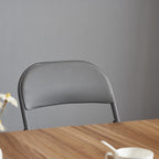 Chaises pliantes élégantes en fer et PVC pour conventions et expositions Blanches