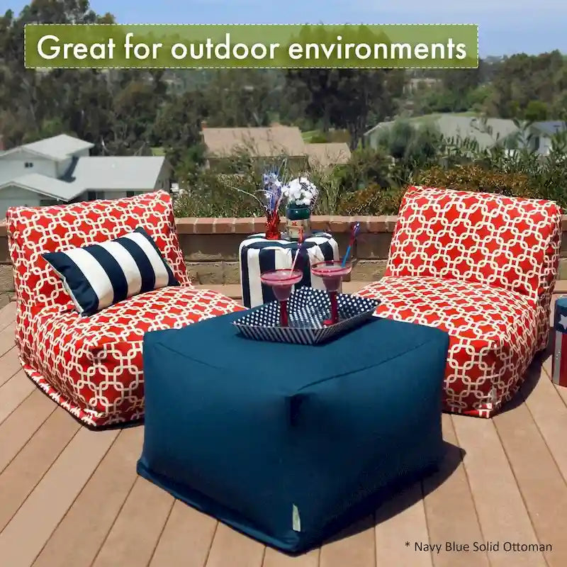 Pouf Ottoman Majestic Home Goods Navy French Quarter intérieur/extérieur 27 po L x 27 po l x 17 po H