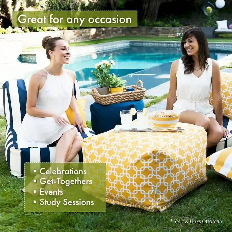 Pouf Ottoman Majestic Home Goods Navy French Quarter intérieur/extérieur 27 po L x 27 po l x 17 po H