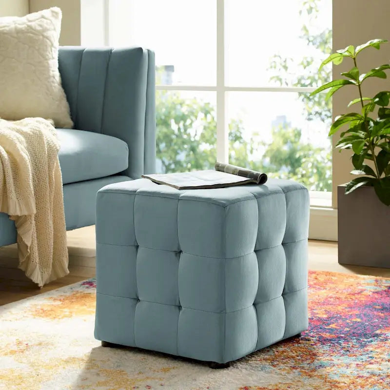 Porch & Den Ottoman cube capitonné en velours Croeni