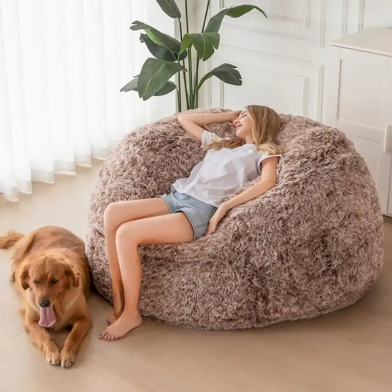 Grand pouf convertible passant de la chaise longue au matelas de sol